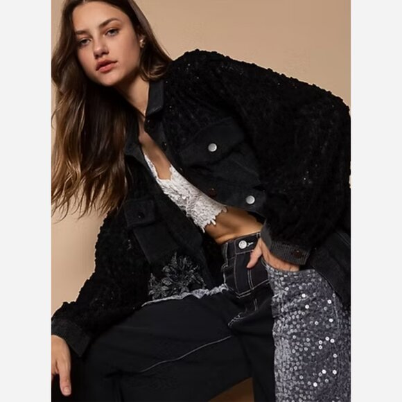 Sequin Wide-Leg Denim Pants – Perfect for any holiday party! - Picture 3 of 12